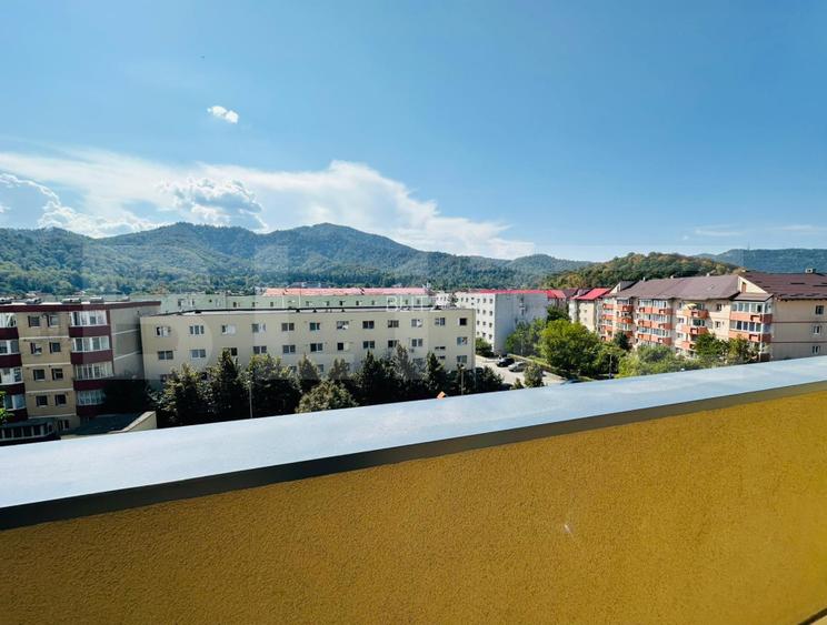 Apartament cu 2.5 camere decomandat, 70 mp, zona Noua, Brasov - 9