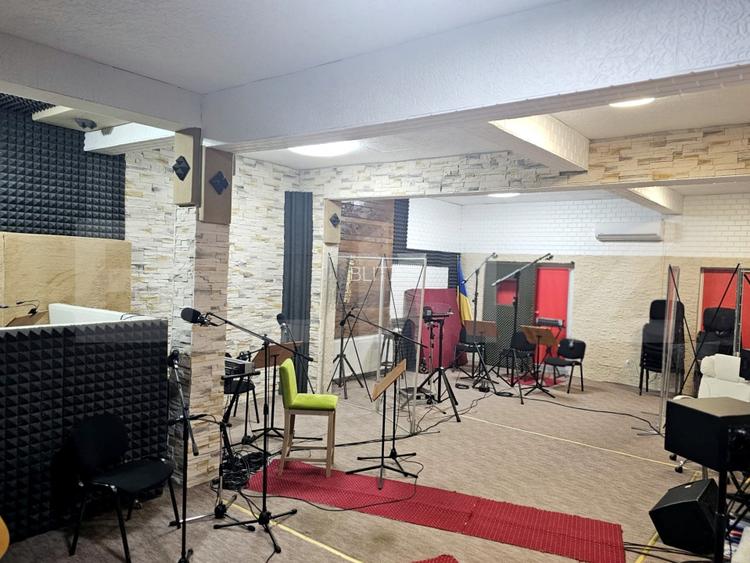 BLITZ EXCLUSIV - Casa multifunctionala, 380 mp utili, zona Vivo - 19