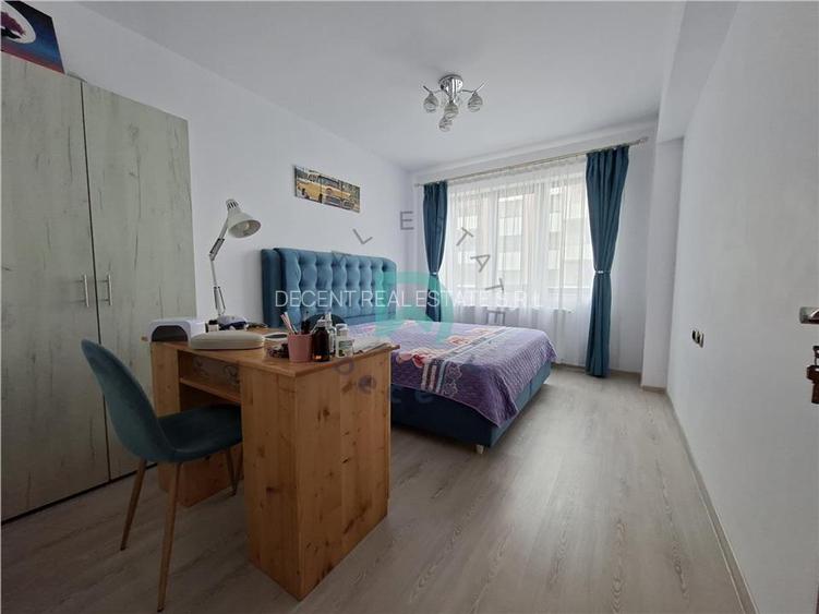 Apartament 3 camere Tractorul, 104mp.,  Brasov - 2