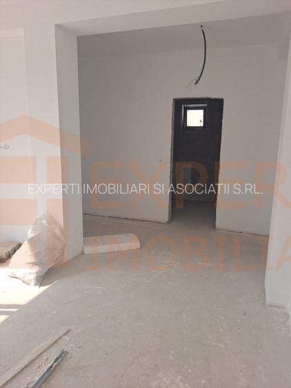 O casa noua, o fila alba – in Lazu, la doar cativa pasi de liniste - 14