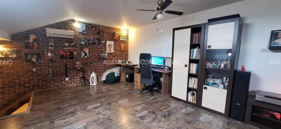 Apartament cu pod amenajat, complet mobilat, pe Strada Florilor - 19