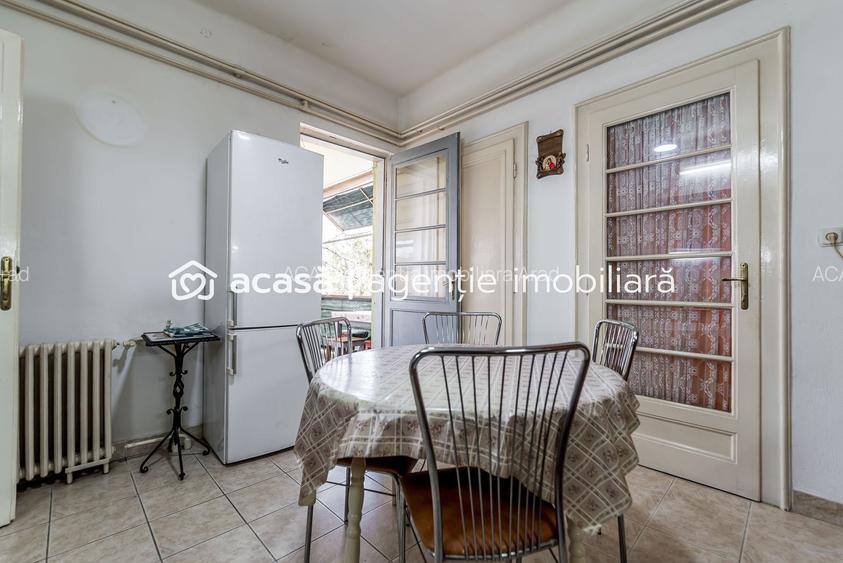 Etaj întreg vis-à-vis de Tribunalul Arad | 269 mp | Demisol privat - 3