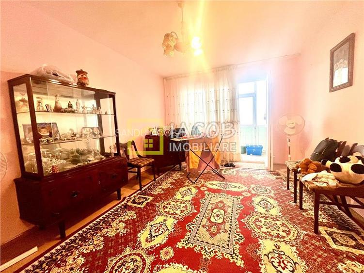 3 camere decomandate, str. Alecu Russo - 3
