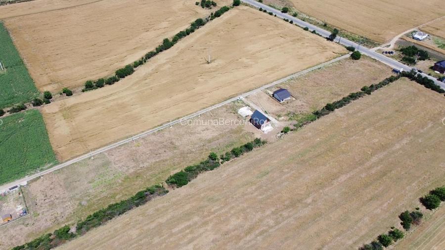Lot Intravilan In Rate Com. Berceni | utilitati: curent/gaz | #MG4E - 2