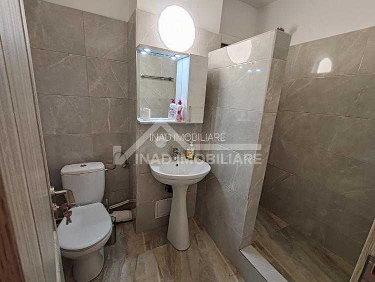 Apartament cu 3 camere, 80 mp, 2 bai, zona Centrala (Piata Cipariu) - 13