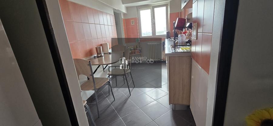 Apartament 3 camere decomandat Pantelimon Mega Mall - 9