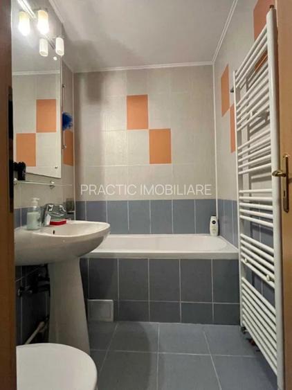 Apartament cu 3 camere in Centru - 7