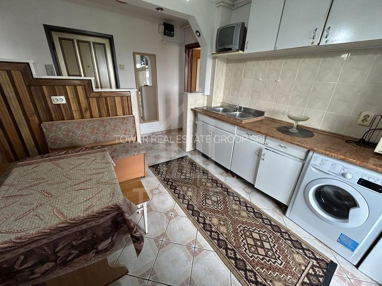 Apartament de vânzare - Zona Vasile Aaron - 6