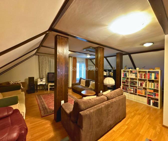 Vilă cu 10 camere P+2E+M 400 M² utili 2800 M² Teren Comandau - 7