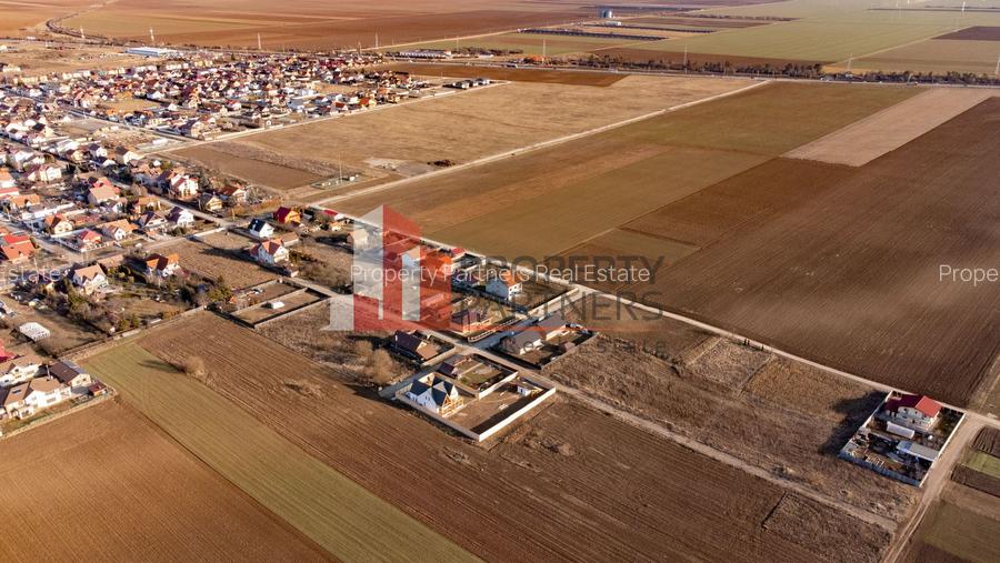 Casa cu teren 1500 mp in Harman - 24