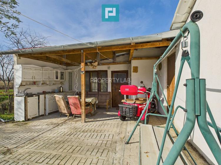 Casuță cu priveliște panoramică spre Cetatea Șiria - 6