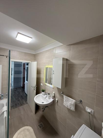 Apartament 2 camere de inchiriat, 40 mp, zona Coresi - Tractoru