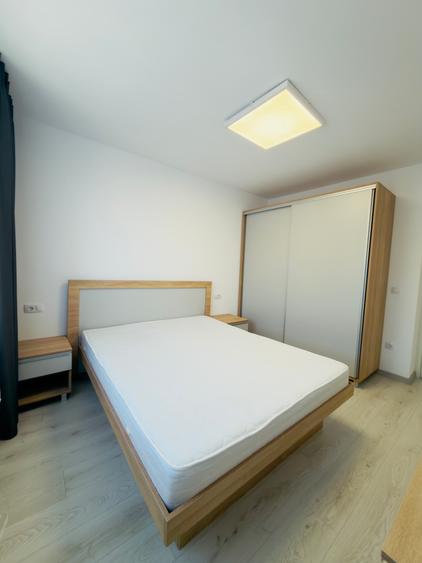Apartament cu 2 camere decomandat in zona Tractorul langa Coresi Mall