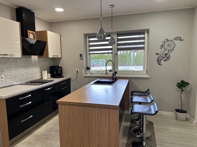 Casa individuala 5 camere - 2 bai - 922 mp teren - garaj - Selimbar - 5