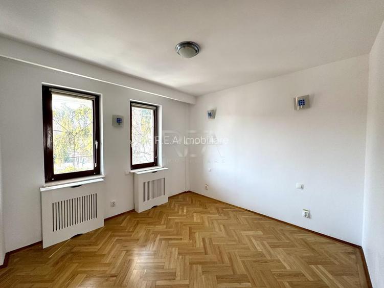 Vila 8 camere vis a vis de Piata Floreasca, garaj, curte proprie - 8