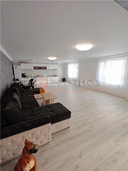 EXCLUSIVITATE! Casa moderna cu teren generos zona Mihailesti - 2