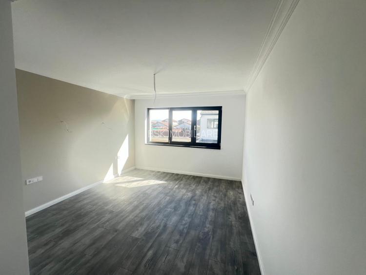 Casa - Duplex - 3 camere - 91mp - Terasa - Curte - Parcare - Sanpetru - 4