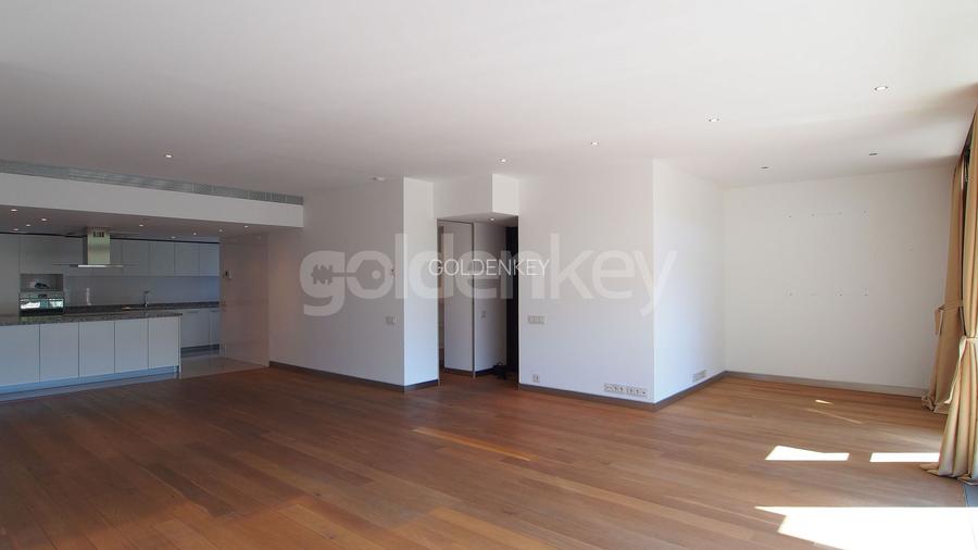 Apartament spatios cu 4 camere, terase generoase - 3