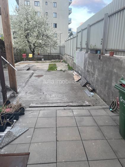 Garsoniera central - 4