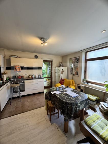 Apartament 3 camere, boxa, pod, zona centrala - Horea - 4