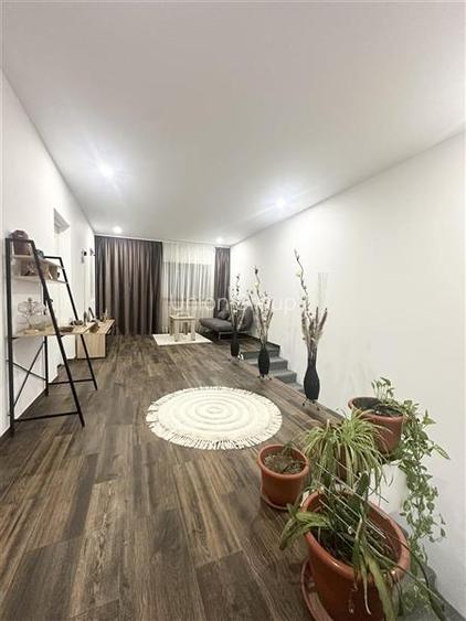 Casa P+1+M in Valu lui Traian - Spatiu si Confort Pentru Familia Ta - 8