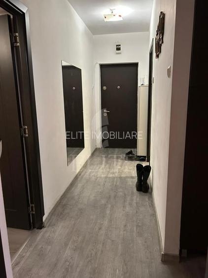 Apartament 2 camere în zona HOTEL ROYAL - 9