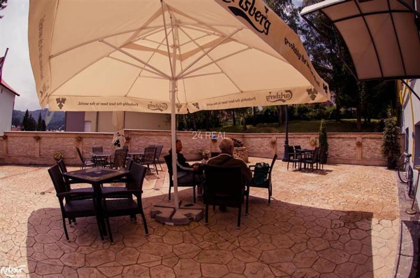 Hotel de vanzare in Predeal potrivit pentru investitie - 11