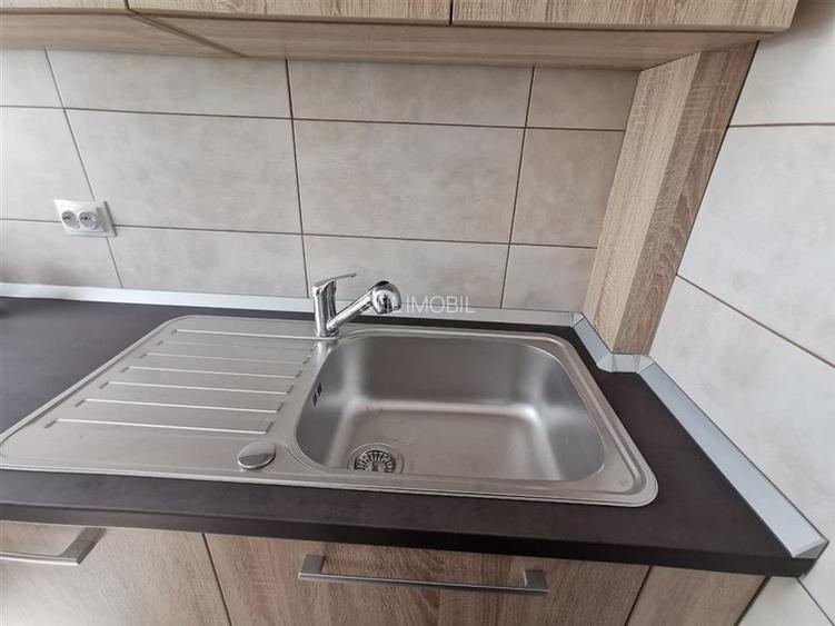 Apartament 2 camere recent renovat Alexandru cel Bun 399 euro - 16