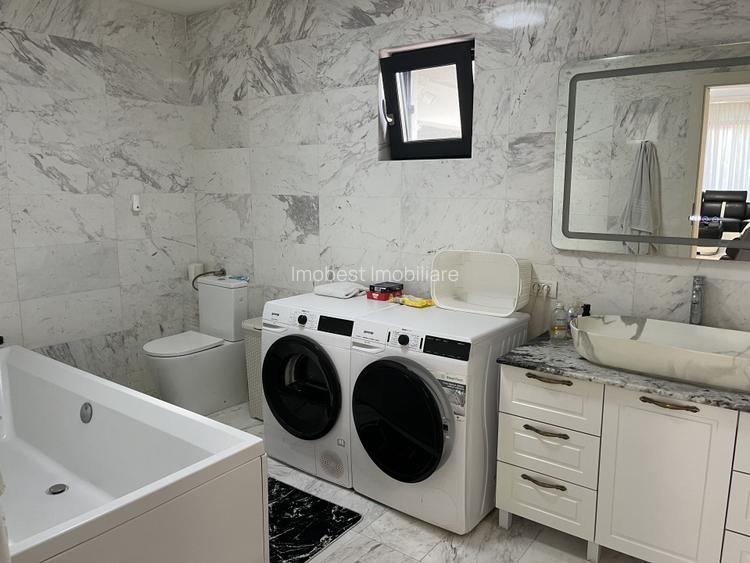 Vila deosebita, mobilata utilata lux, Valu lui Traian! - 13