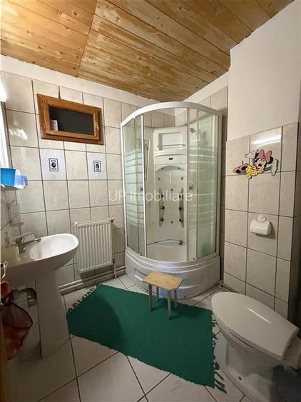 VILA DE INCHIRIAT | 5 CAMERE  | CALEA ADEVARLUI | ORADEA - 11