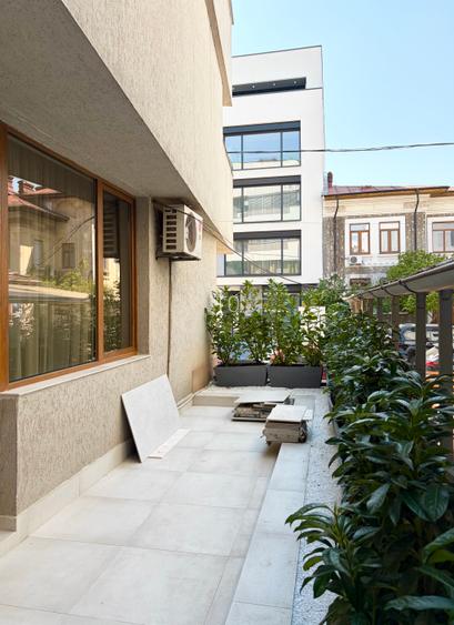 APARTAMENT CU 3 CAMERE SI TERASA - RENOVAT - IMOBIL  2004 - RETRAS - AVIATORILOR - 5