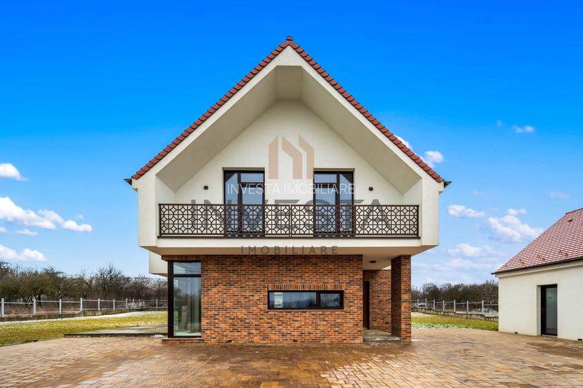 Casa individuala 256 mp utili, teren 2000 mp, Aiton, garaj dublu - 2