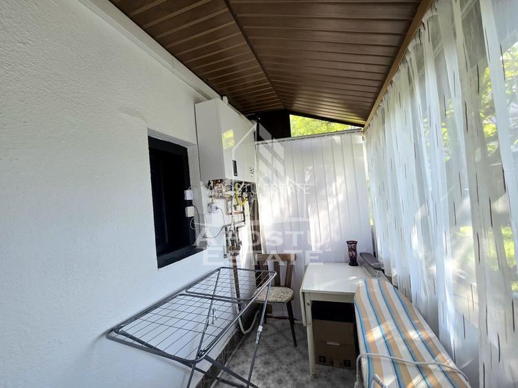 Casa individuala de vanzare, 4 camere, 2 garaje, Lipovei - 21