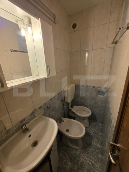 Apartament spațios cu 3 camere, 66 mp utili, etaj intermediar