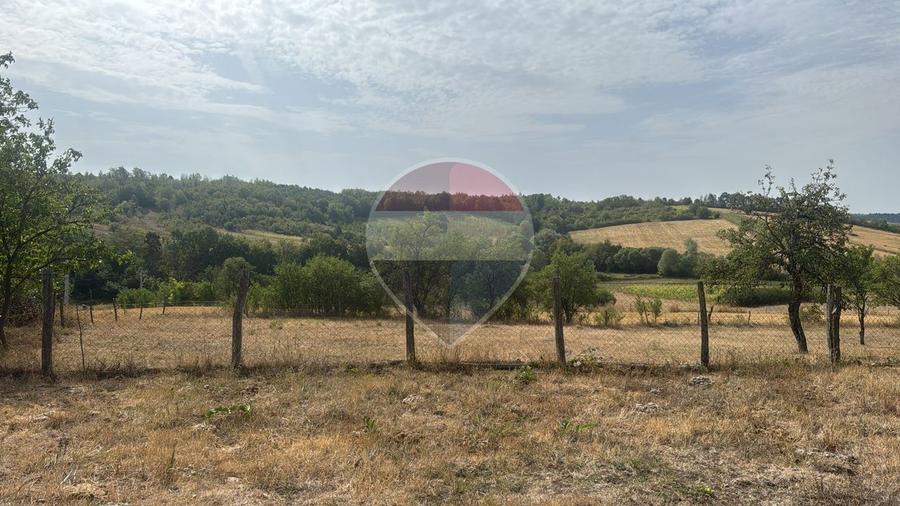De vânzare teren intravilan, 1882 mp, în Lăzăreni - Calea Mare