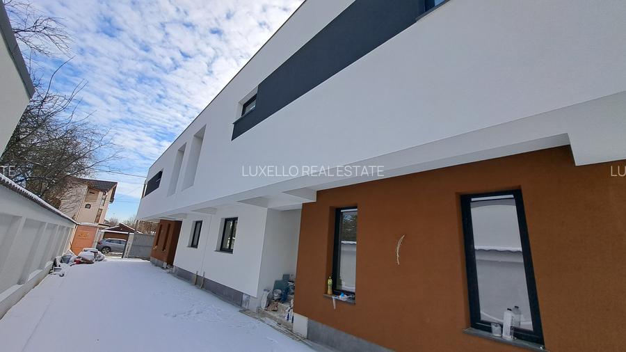 VILA SUPERBA CU 5 CAMERE AMPLASATA IDEAL - 43