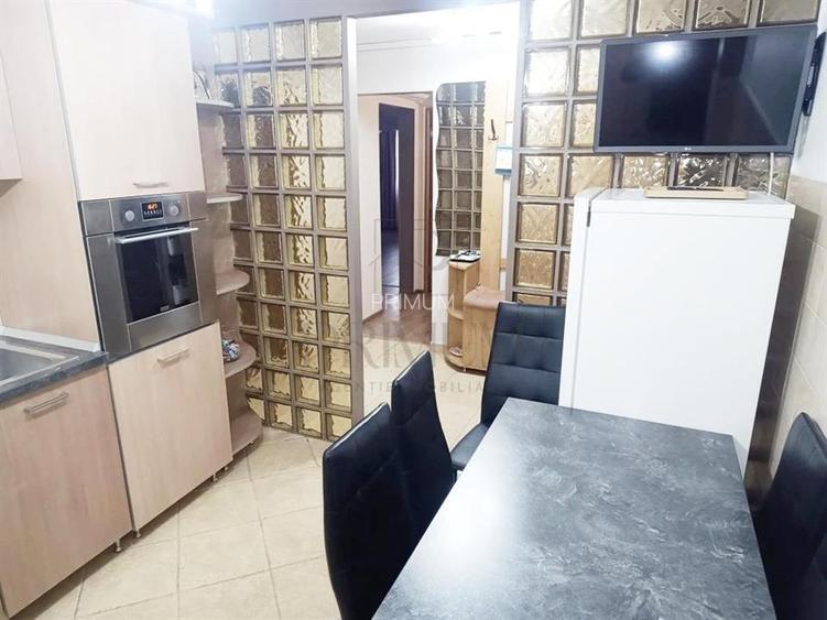 LIPOVEI - ETAJ 1 - DECOMANDAT - 4 CAMERE - 2 BAI - 2 BALCOANE - CLIMA - BOXA - 9