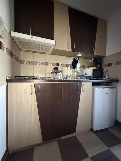 Garsoniera spatioasa, 18 mp, etaj 1, mobilata si utilata - Fratelia - 5