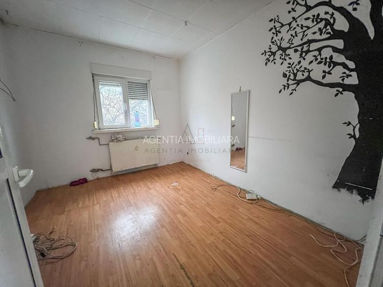 4 Camere Gorjului  Bloc Anvelopat Posibilitate Centrala - 3