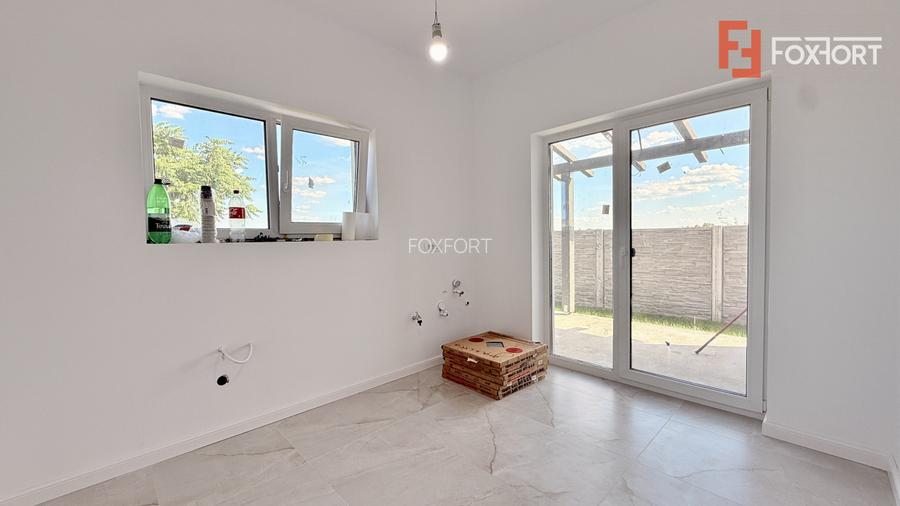 Duplex de vanzare, 3 camere + 2 bai - 96 mp - Mosnita Noua - 5