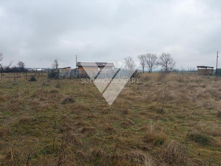 Investitie - Teren intravilan 407 mp Calea Cisnădiei ideal construcții - 2