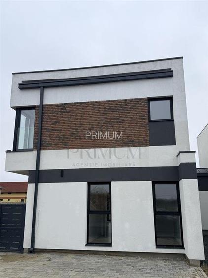 Sacalaz- despartit prin camera tehnica- toate utilitatile- dormitor la parter- 5 - 2