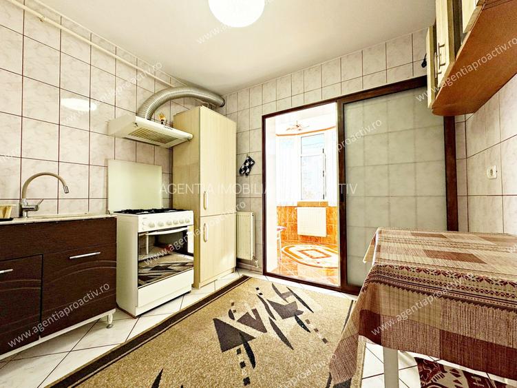 Apartament cu 3  camere decomandat, etajul 2, în cartierul I.C. Frimu. - 6