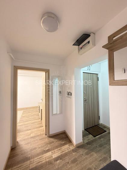 APARTAMENT 4 CAMERE, // ZONA REPUBLICII - 18