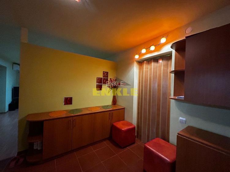 De inchiriat apartament cu 3 camere, zona Bulevard - 2