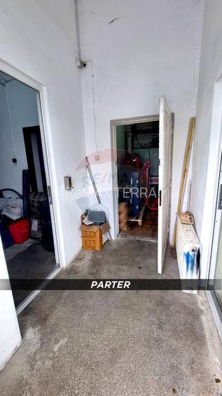 Clădire mixtă de vânzare, 1.055 MC, teren 350 mp str. Fabricii BM - 50
