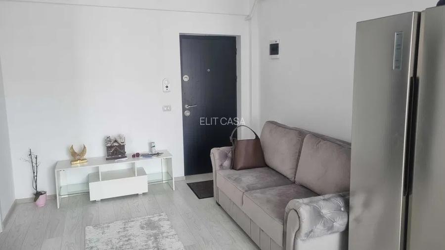 Apartament 2 camere, etajul 3/4, zona Valea Lupului - 2
