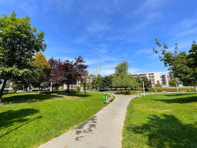 Apartament 3 camere de inchiriat, Cartierul Solar, loc de parcare - 40