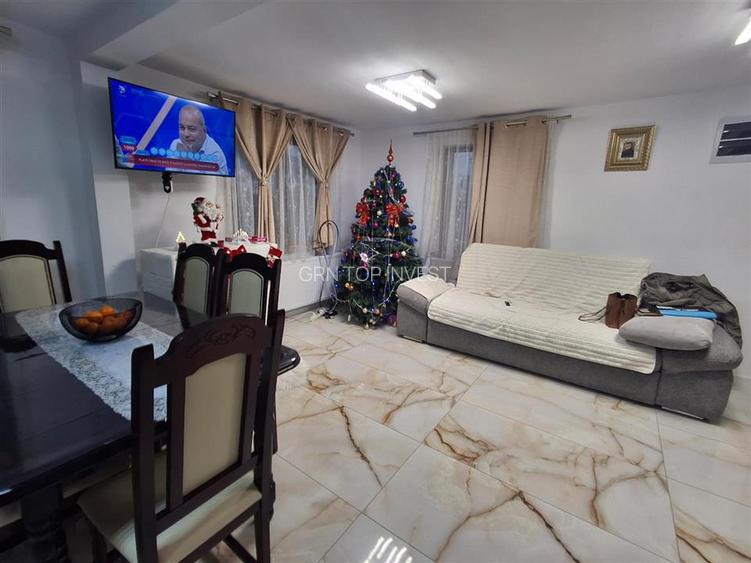 Casa individuala 3 camere 2 bai curte si garaj - zona Talmaciu - 2