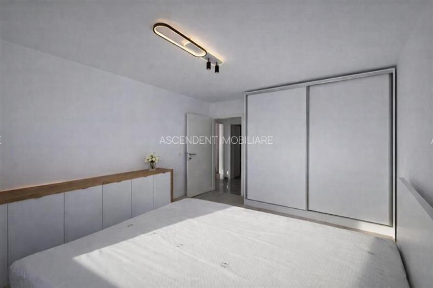 Prima inchiriere! Decomandat, 3 camere, 2 bai, loc de parcare, Casa Nobel, Braso - 3